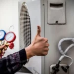 HVAC (Isıtma, Havalandırma ve İklimlendirme) sistemleri, ticari ve konut alanlarında önemli bir yer tutar. Bu sistemlerin verimli çalışması, enerji tasarrufu sağlamak ve iç mekan konforunu artırmak açısından büyük önem taşır. HVAC sistemlerinin düzenli bakımı, olası arızaların önlenmesi ve sistem verimliliğinin korunması için hayati bir rol oynar. HVAC servis formları, bakım, onarım ve diğer hizmetlerin düzenli bir şekilde takibini yapmak için kullanılır.